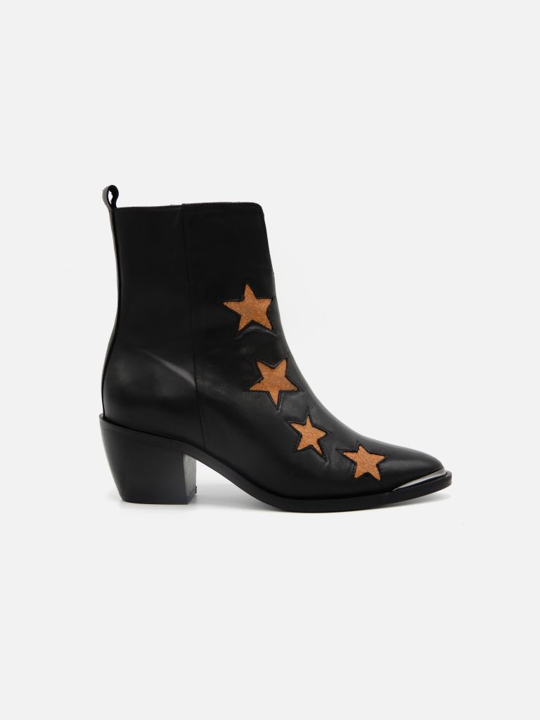Orange Star Boots – Pallas